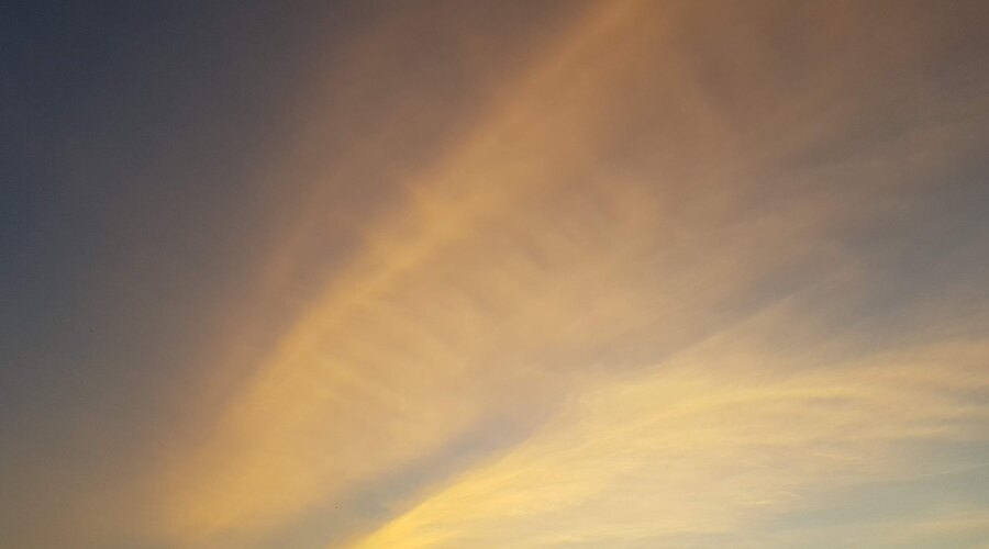 cirrostratus clouds 