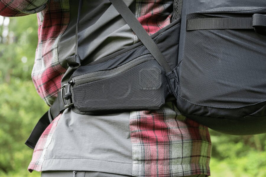 Backpack Summit Helikon-Tex, hip belt from the side. Source: L.G. (author)