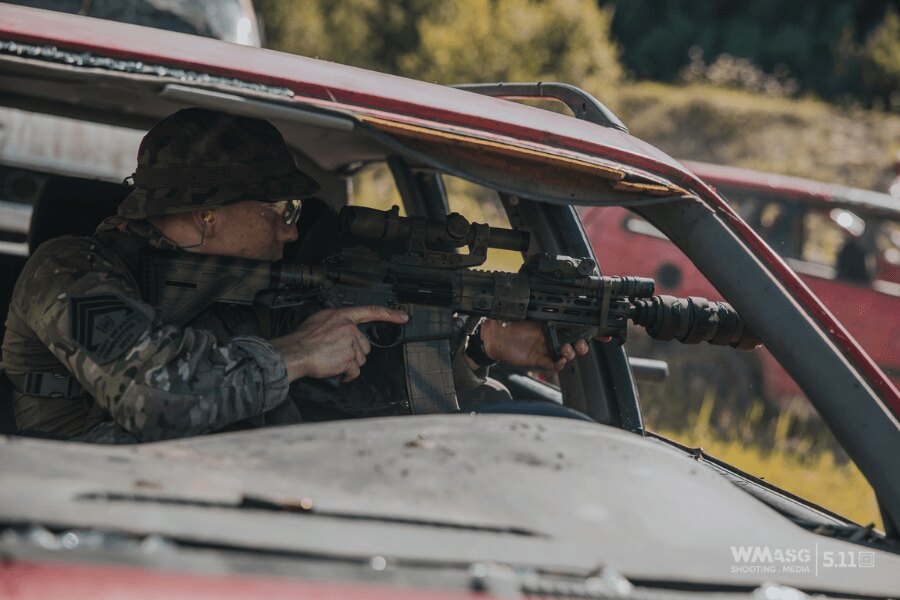 Shooting from a vehicle during the Light infantry competition. Source: wmasg.com, Klub Strzelających Inaczej - Lekka Piechota