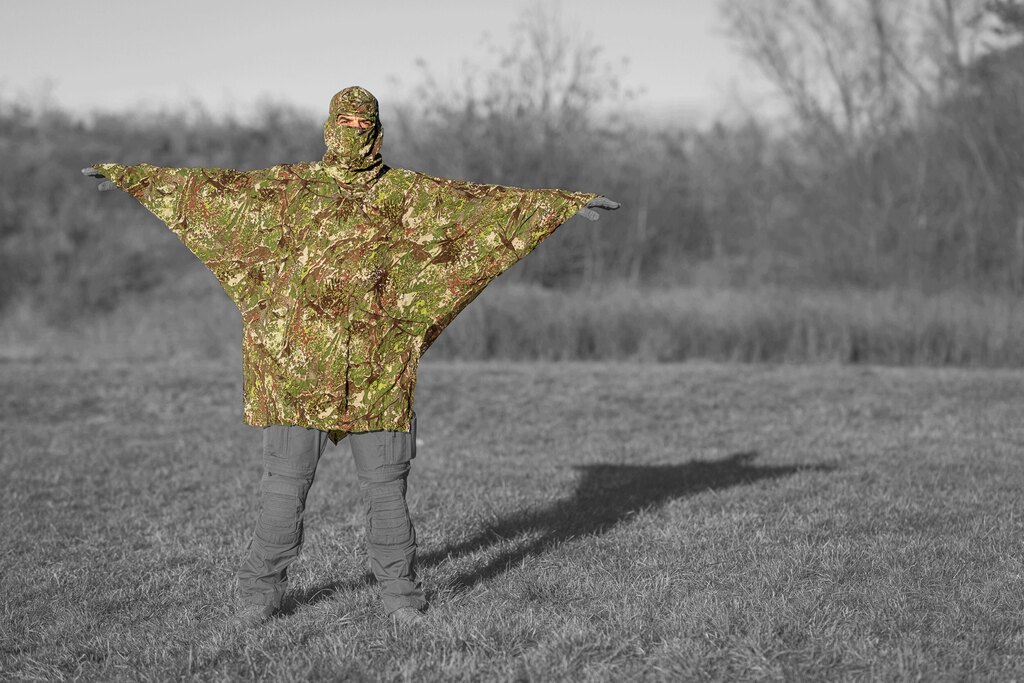 Camouflage Compact Poncho Ghosthood IRR